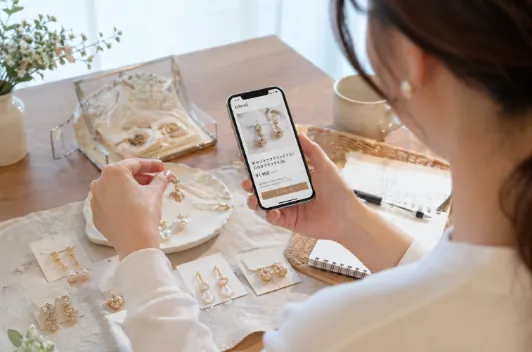 セリアのアクセサリーパーツ動画から学ぶ、初心者でも魅力が伝わるハンドメイド出品のコツ